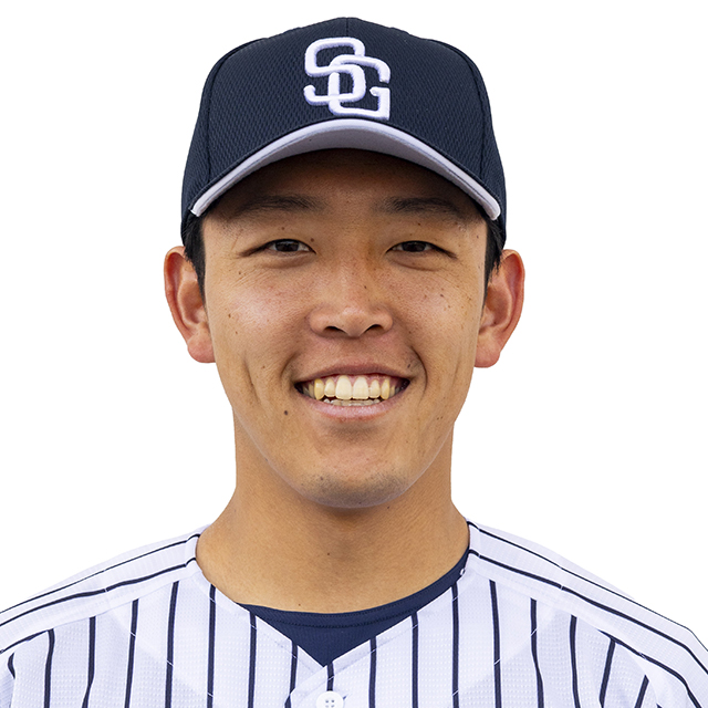 石上 賢真